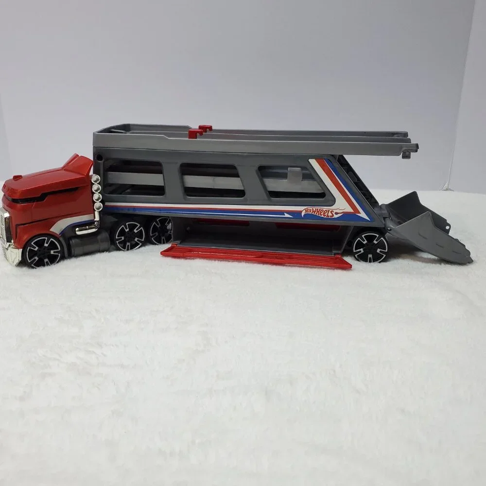 Hot Wheel Red Grey Truck Hauler & Vehicle Launcher Hot Wheel Car